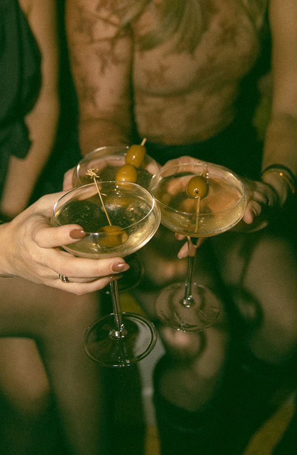 3 girls with martinis